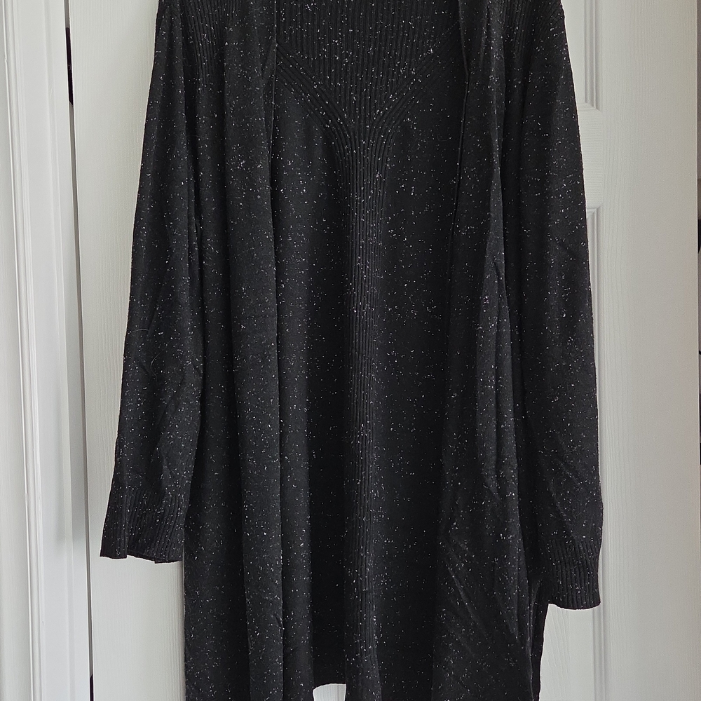 Women's Black Speckled Sweater